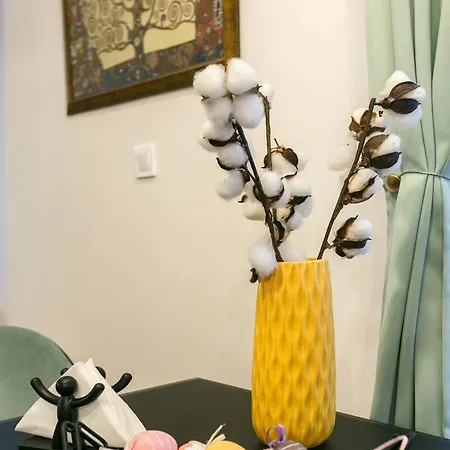 Klimt's Puzzle Apartamento