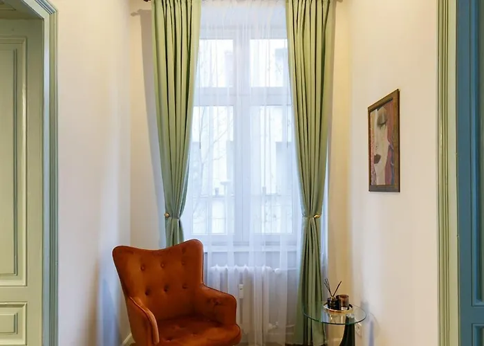 Klimt's Puzzle アパート